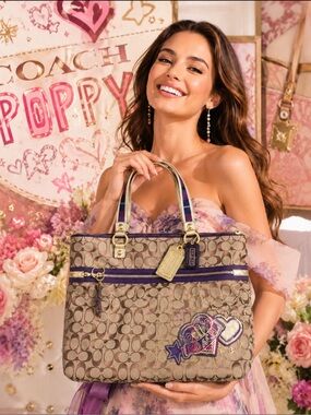 ❌NOT FOR SALE❌ Coach Poppy 2010 EUC 2 Hangtags Tartan Plaid Appliqué Glam Tote